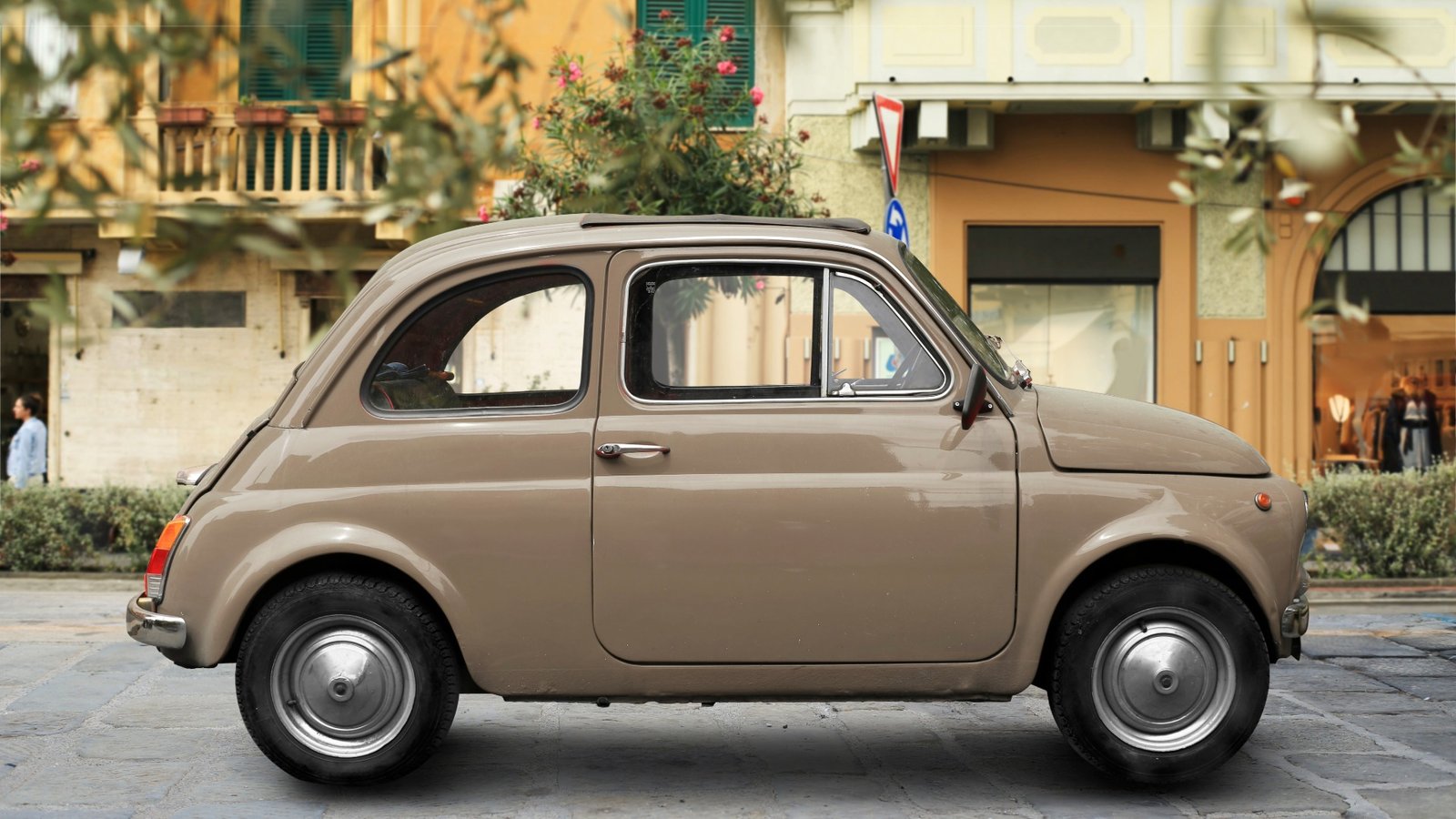 Classic Car Storage by Specialist Car Storage, Northampton